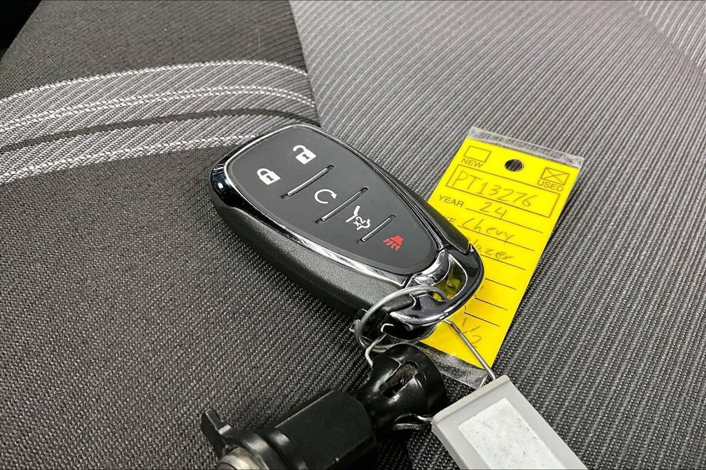 Used 2024 Chevrolet Blazer LT w/ Convenience Package image 13