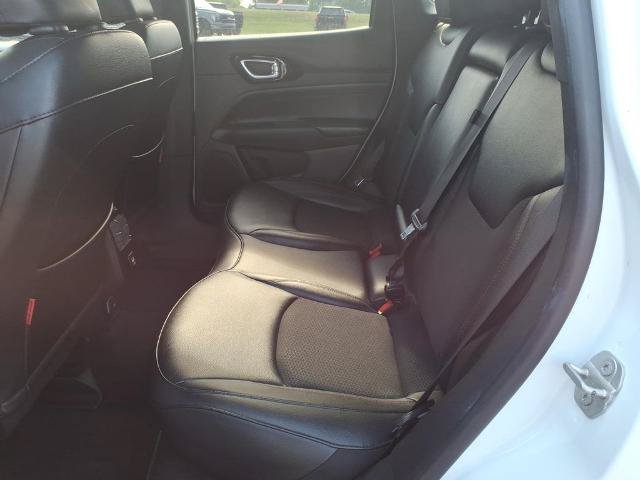 Used 2024 Jeep Compass Trailhawk AWD/4WD image 11