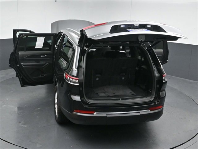 Used 2025 Jeep Grand Cherokee L Laredo w/ Luxury Tech Group I image 50