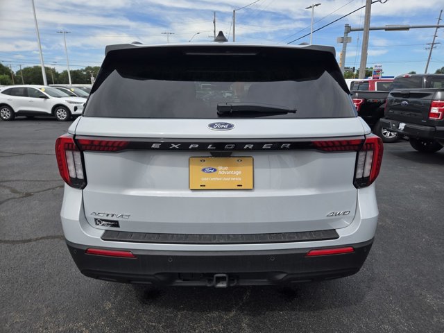 Certified 2025 Ford Explorer Active AWD/4WD image 6