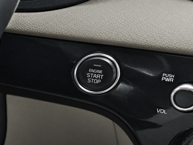 Used 2020 Kia Sportage SX AWD/4WD image 15