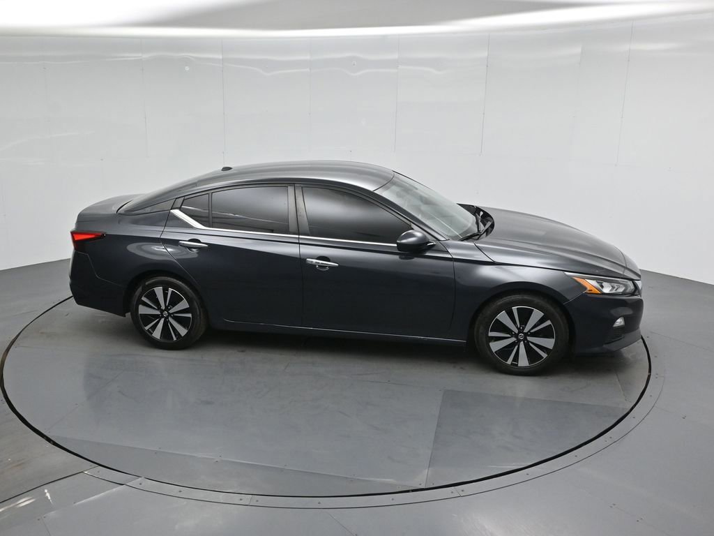 Used 2022 Nissan Altima 2.5 SV image 11
