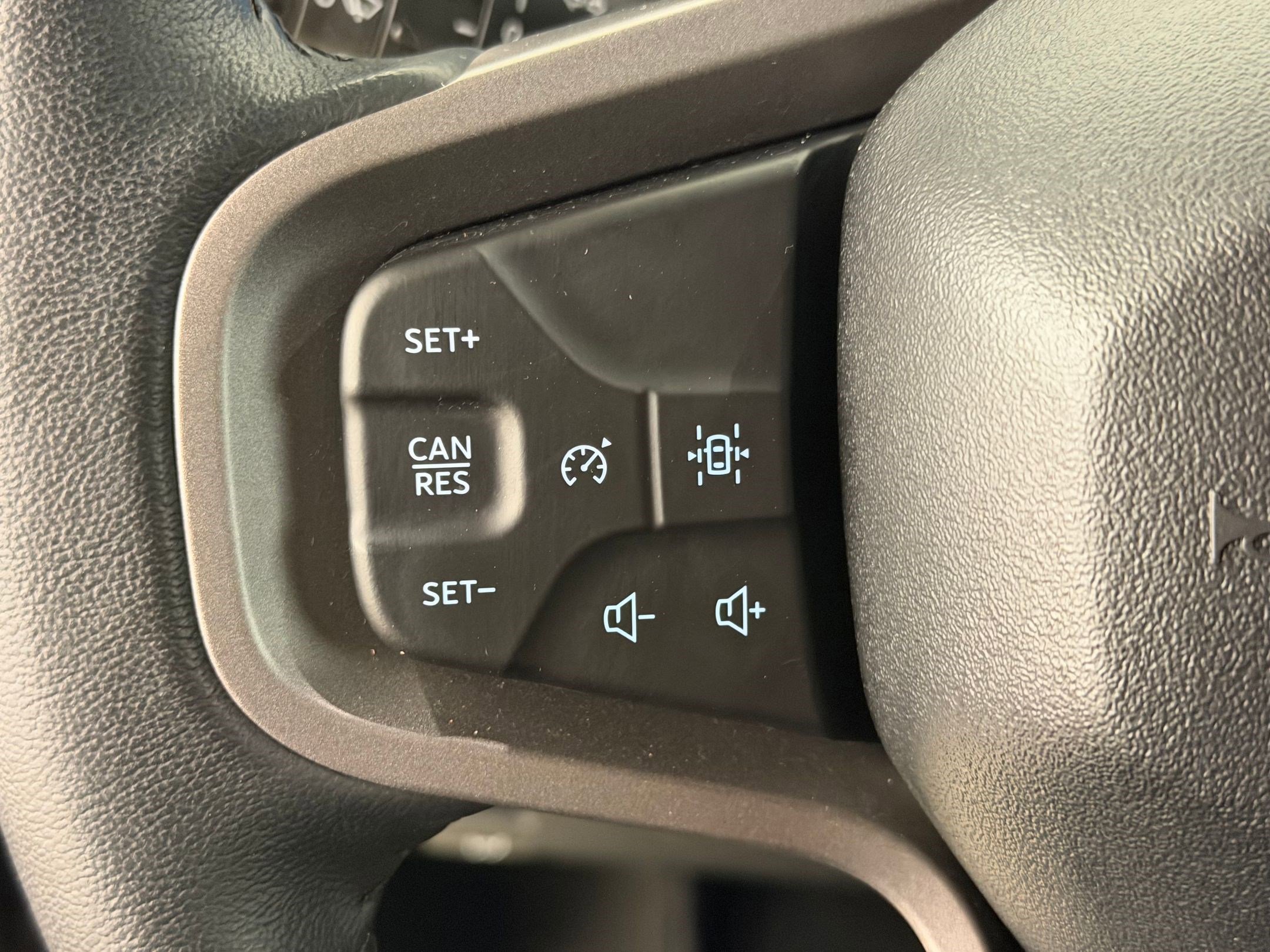 Certified 2025 Ford Bronco Big Bend image 13