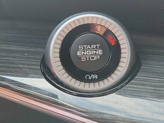 Used 2022 Jeep Wagoneer Series III image 28