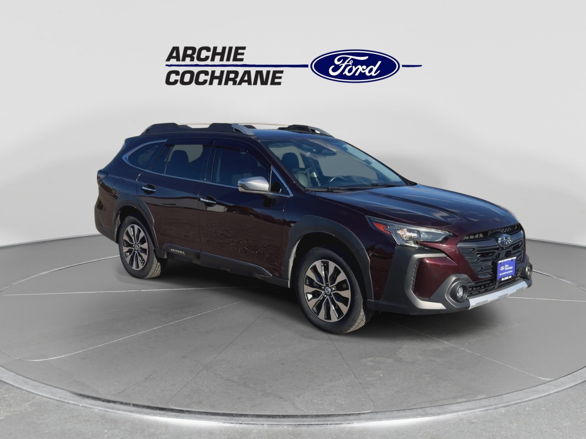 Used 2024 Subaru Outback Touring XT w/ Tech Package 2 AWD/4WD image 2