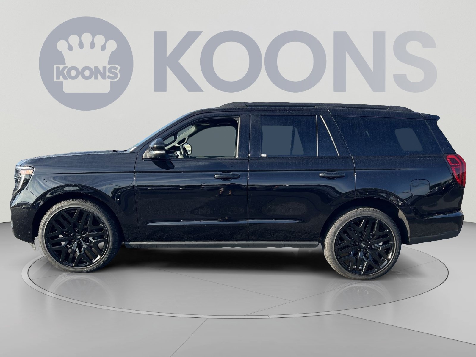 Certified 2026 Ford Expedition Platinum w/ Stealth Performance Package AWD/4WD image 2