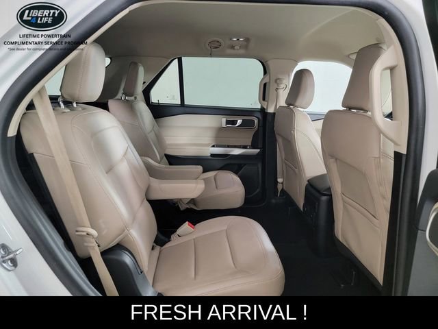 Certified 2023 Ford Explorer XLT w/ Equipment Group 202A AWD/4WD image 18