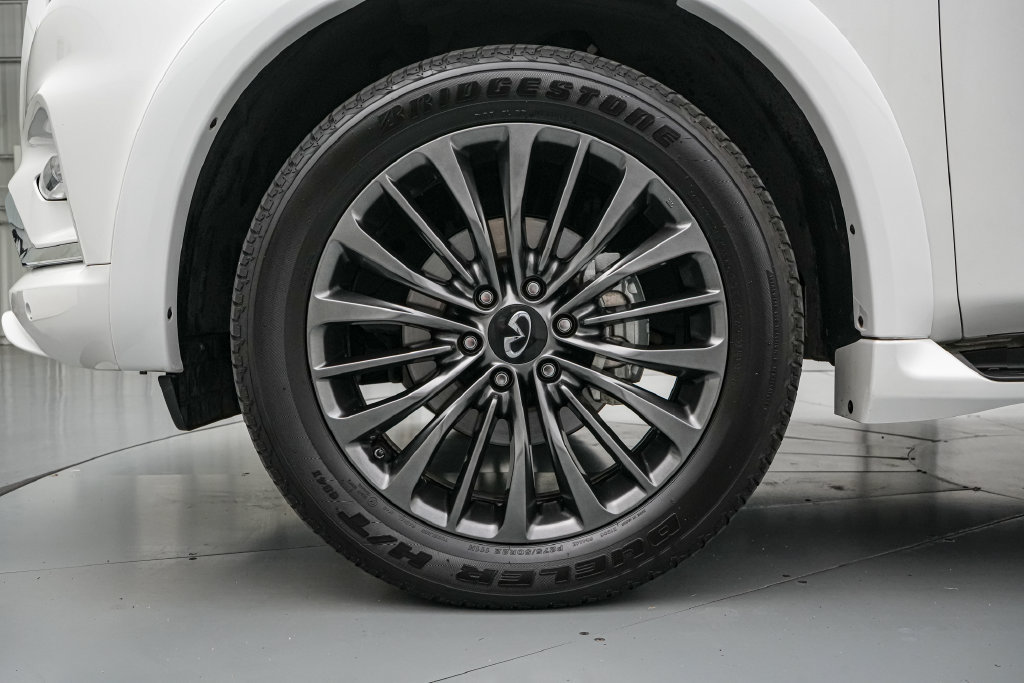 Used 2024 INFINITI QX80 Sensory w/ Cargo Package AWD/4WD image 10