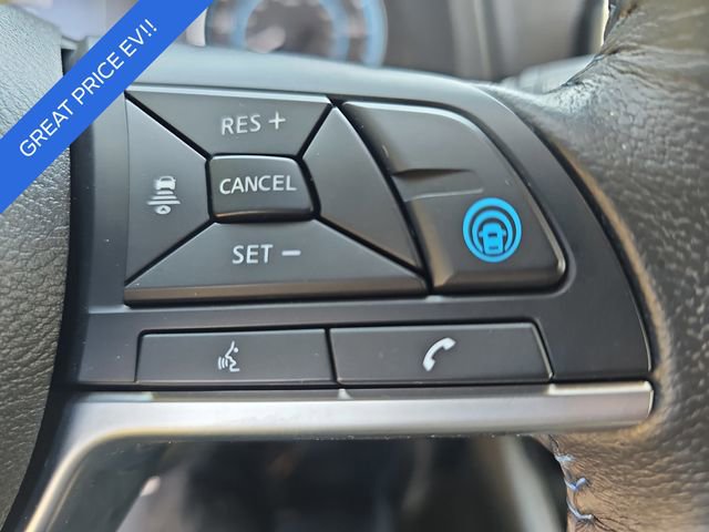 Used 2019 Nissan Leaf SV w/ SV Technology Package FWD image 18