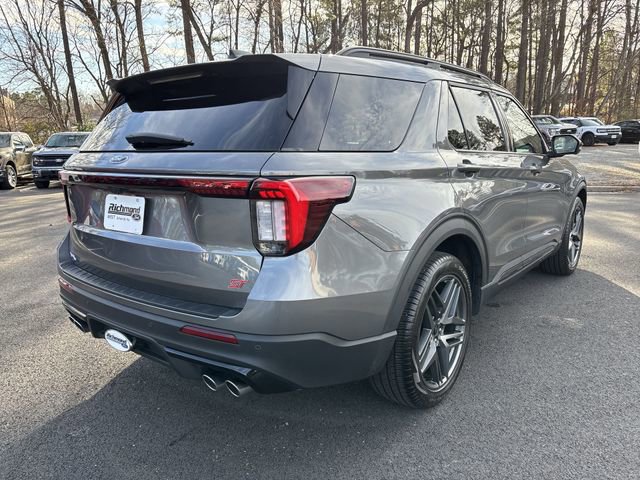 Certified 2025 Ford Explorer ST image 6