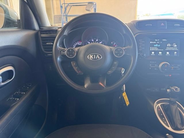 Used 2018 Kia Soul + FWD image 12