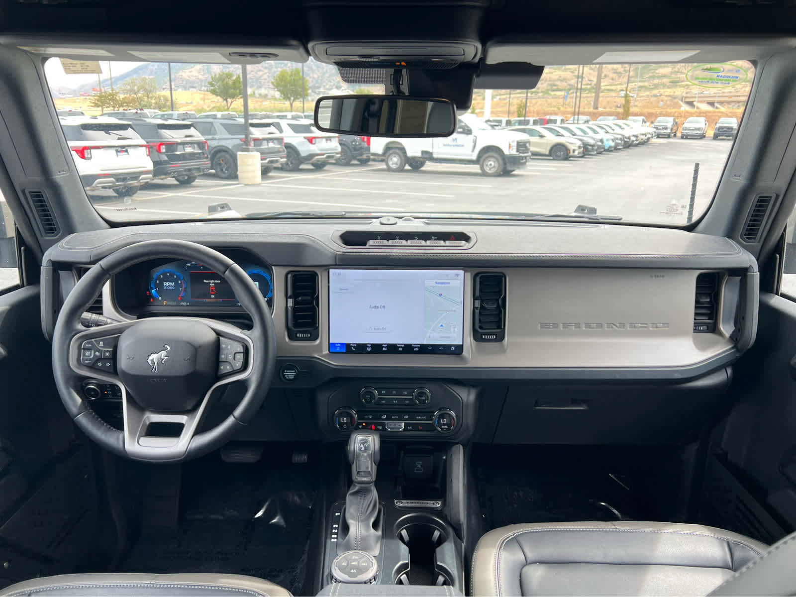 Certified 2025 Ford Bronco Outer Banks w/ Sasquatch Package AWD/4WD image 24