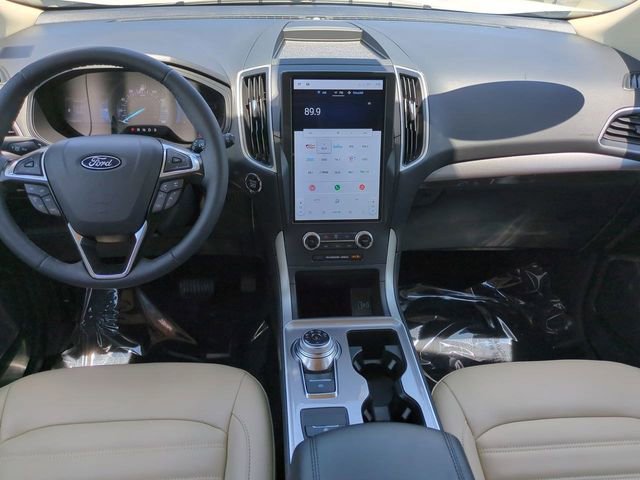Certified 2024 Ford Edge SEL w/ Convenience Package AWD/4WD image 15