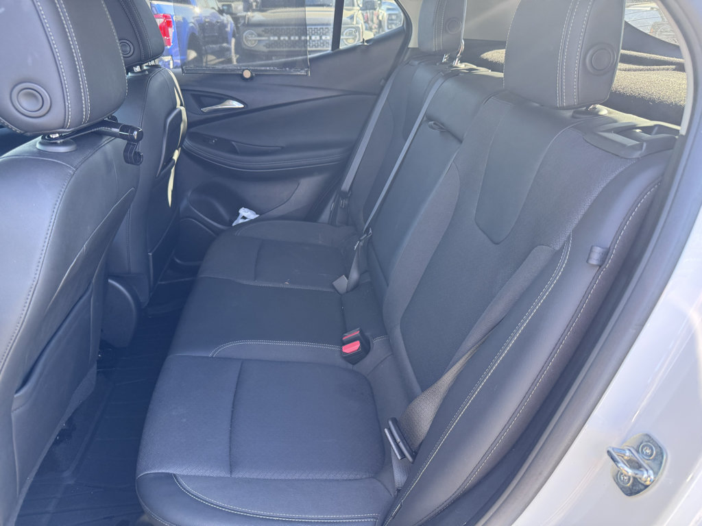 Used 2023 Buick Encore GX Select w/ Experience Buick Package FWD image 11