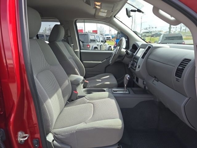Used 2019 Nissan Frontier SV image 18