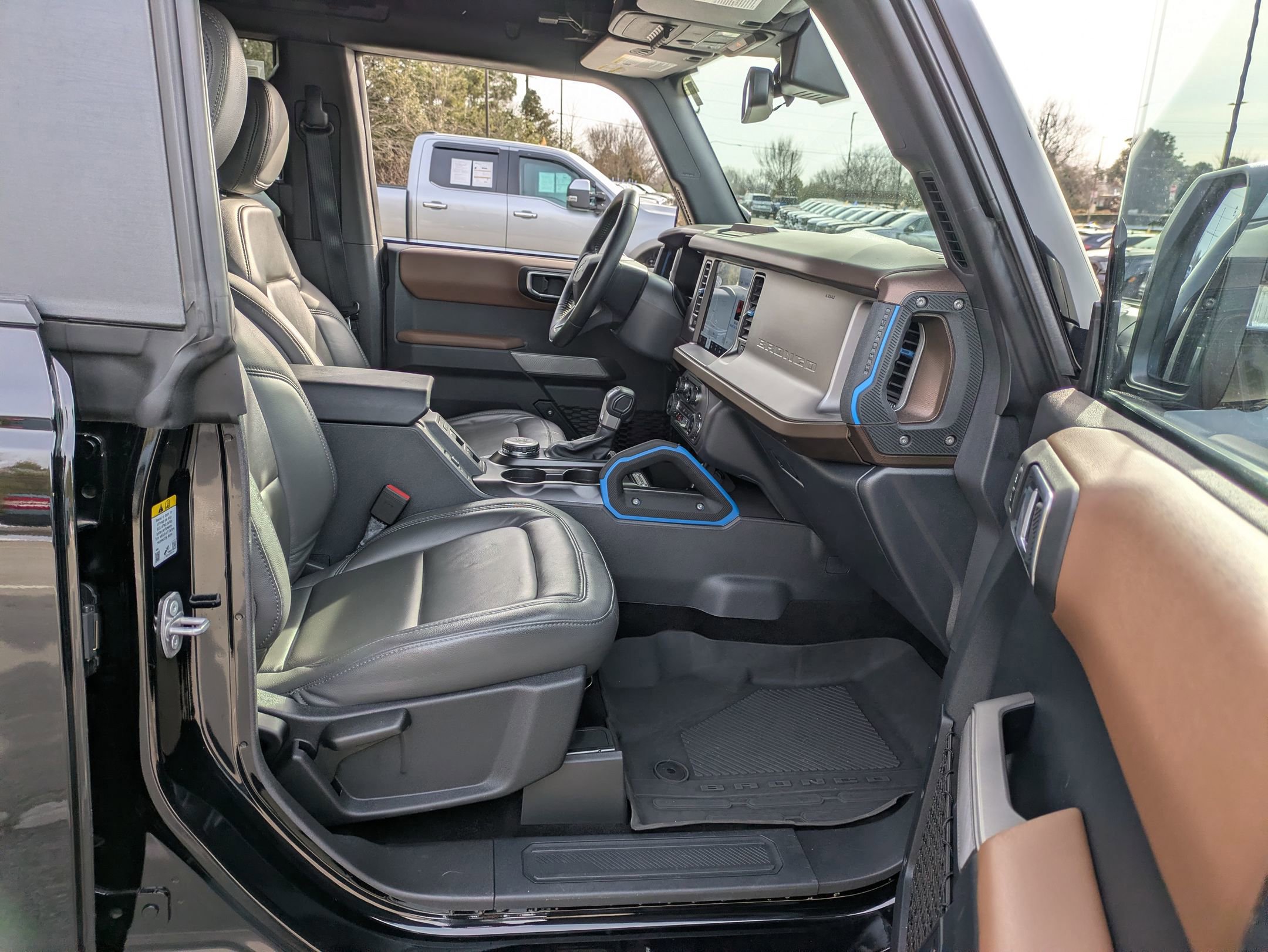 Certified 2023 Ford Bronco Outer Banks image 37