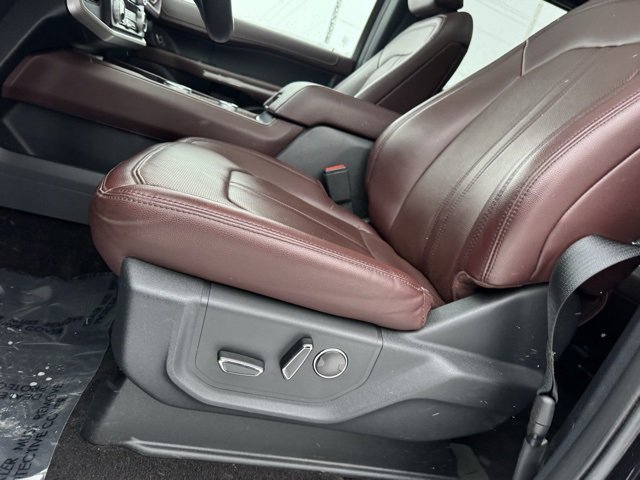 Certified 2022 Ford Expedition Max Limited image 12