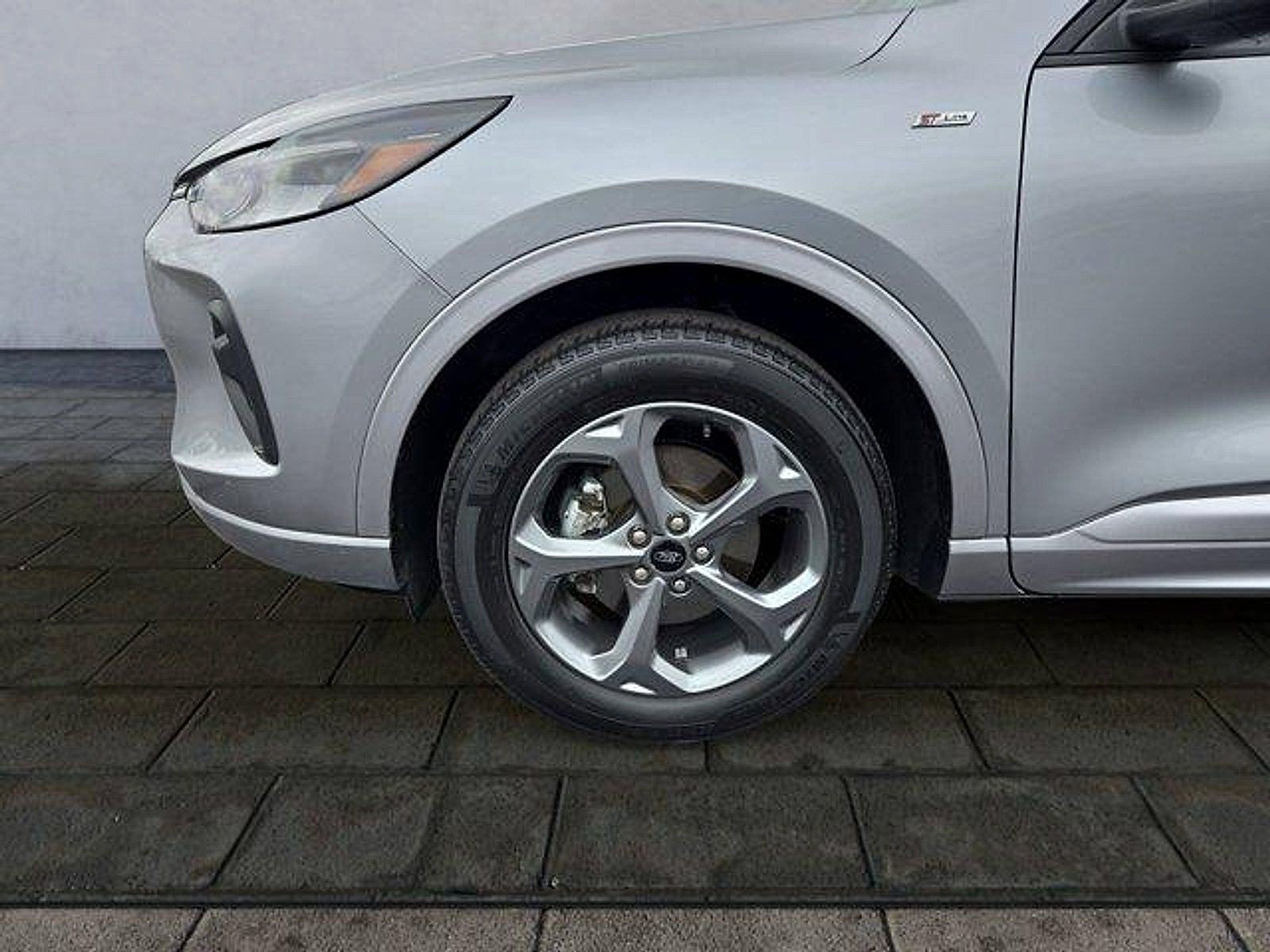 Certified 2024 Ford Escape ST-Line w/ Tech Pack #1 AWD/4WD image 26