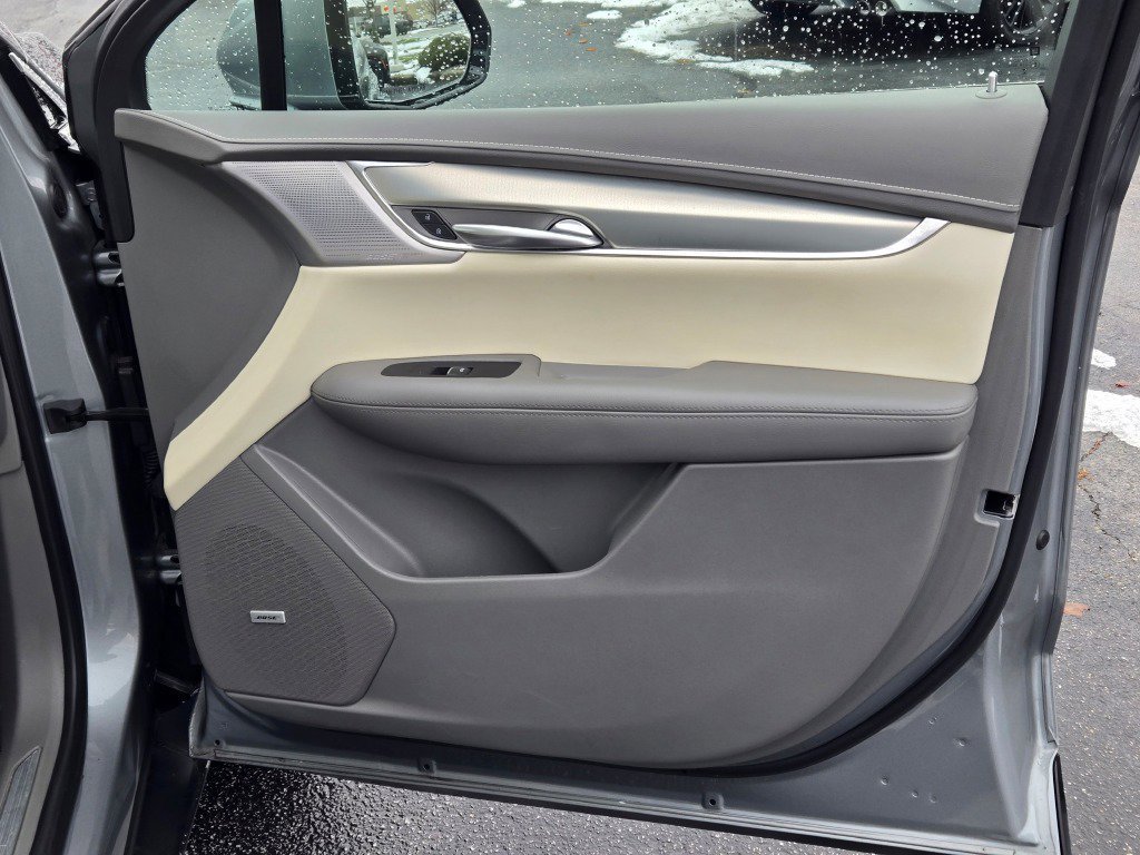 Used 2023 Cadillac XT5 Premium Luxury FWD image 4