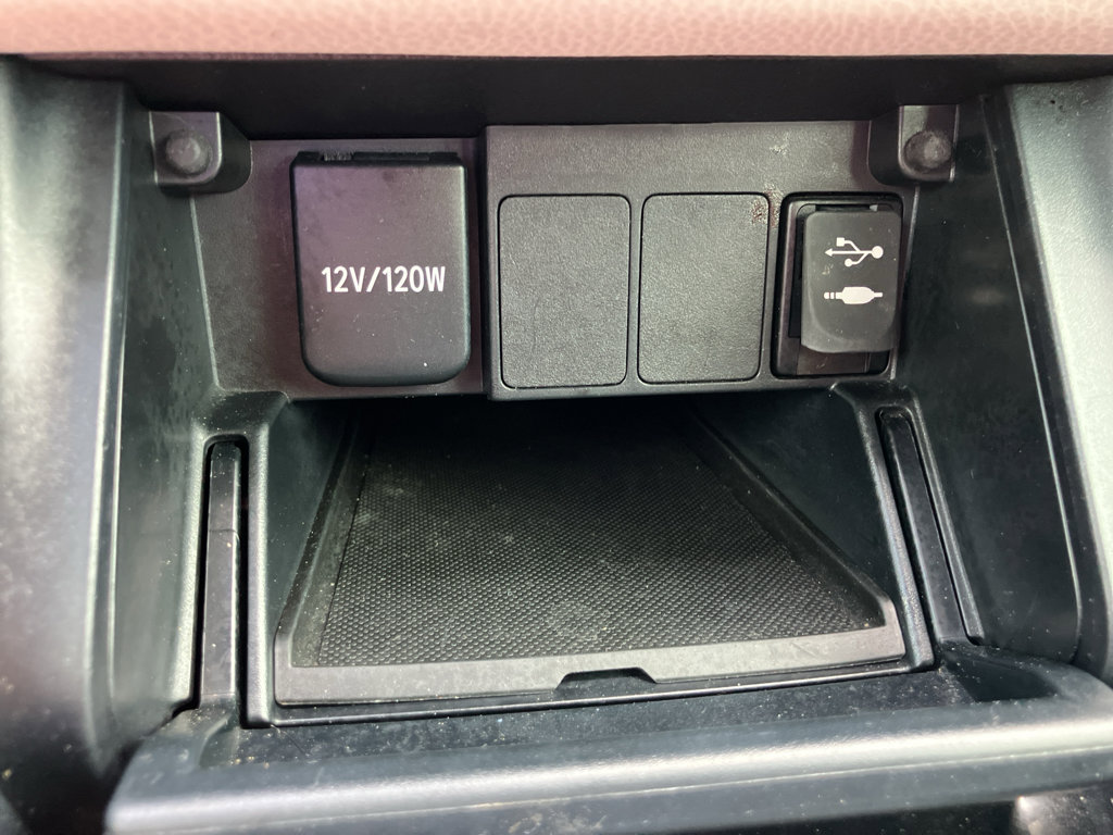 Used 2017 Toyota Corolla iM FWD image 19