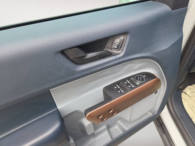 Certified 2023 Ford Maverick Lariat w/ Lariat Luxury Package FWD image 10