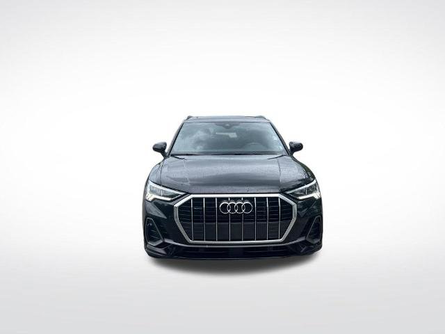 Used 2025 Audi Q3 2.0T Premium AWD/4WD image 3