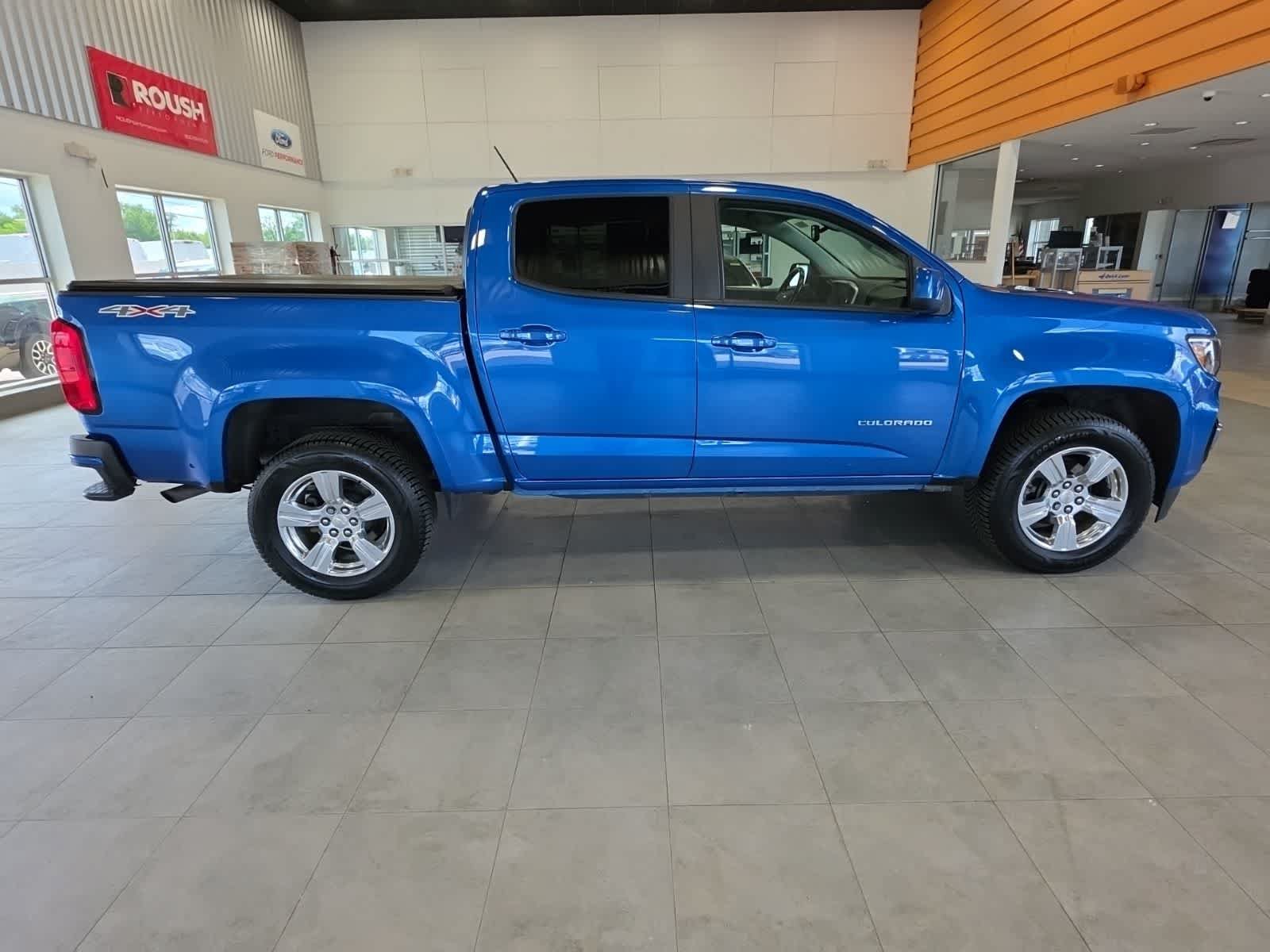 Used 2022 Chevrolet Colorado LT w/ Safety Package AWD/4WD image 6