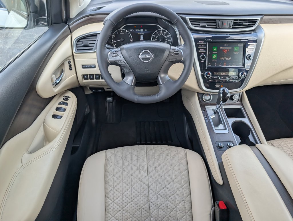 Used 2023 Nissan Murano Platinum w/ Cargo Package FWD image 12