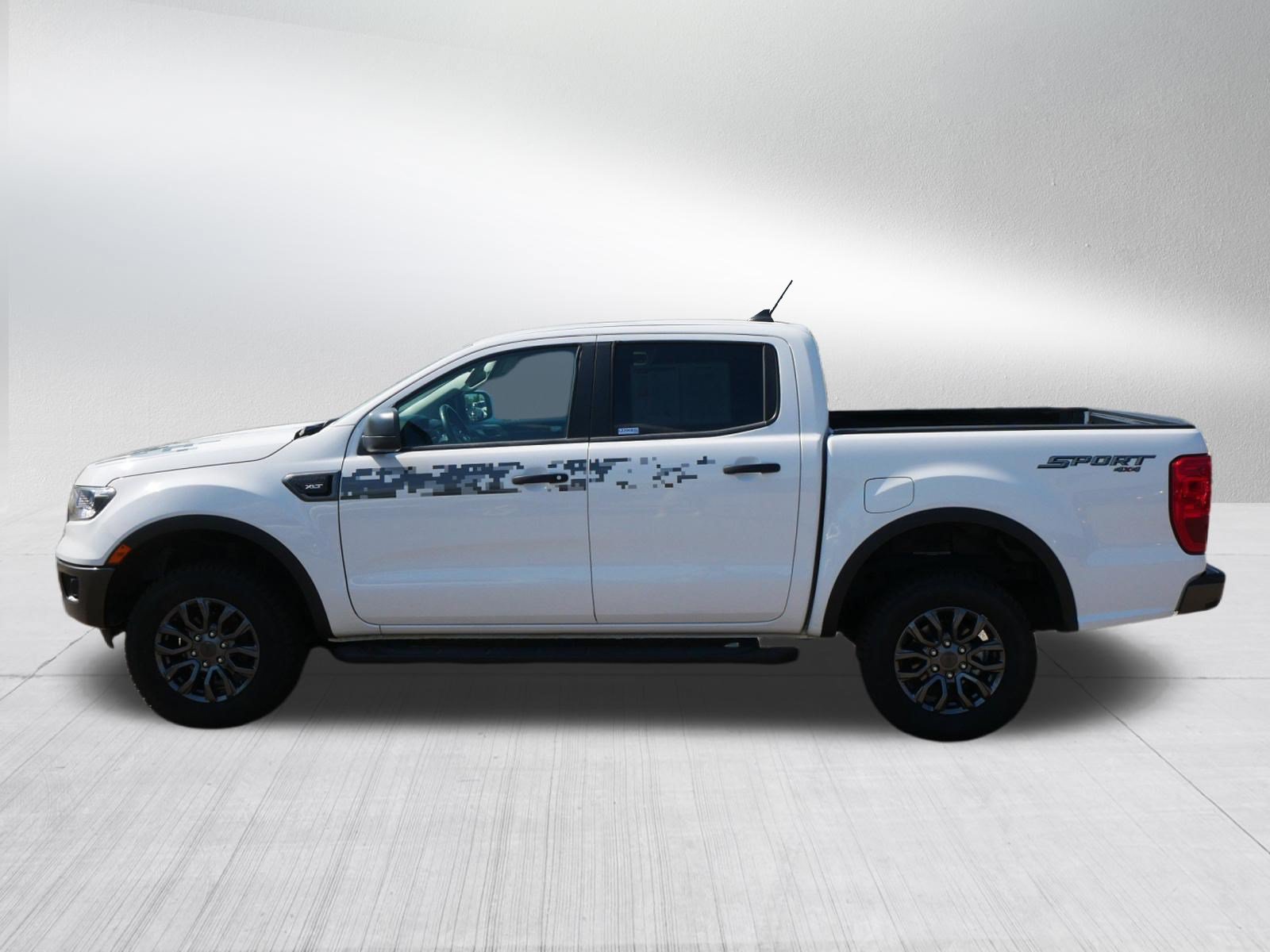 Certified 2022 Ford Ranger XLT w/ Equipment Group 301A Mid AWD/4WD image 4