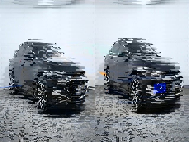 Used 2023 Chevrolet Malibu RS image 1