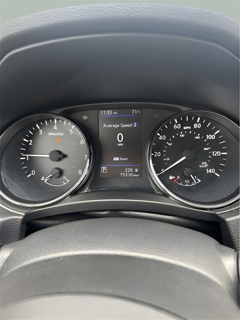 Used 2021 Nissan Rogue Sport S image 27