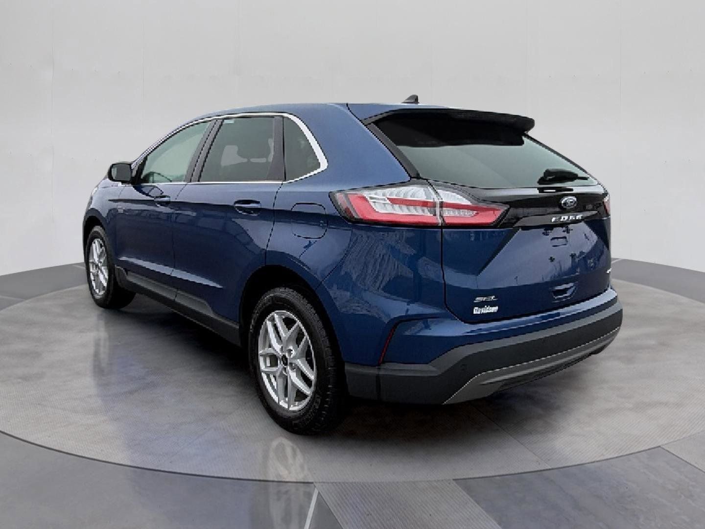 Certified 2023 Ford Edge SEL w/ Convenience Package AWD/4WD image 3