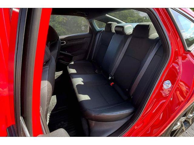 Used 2023 Honda Civic Sport image 18