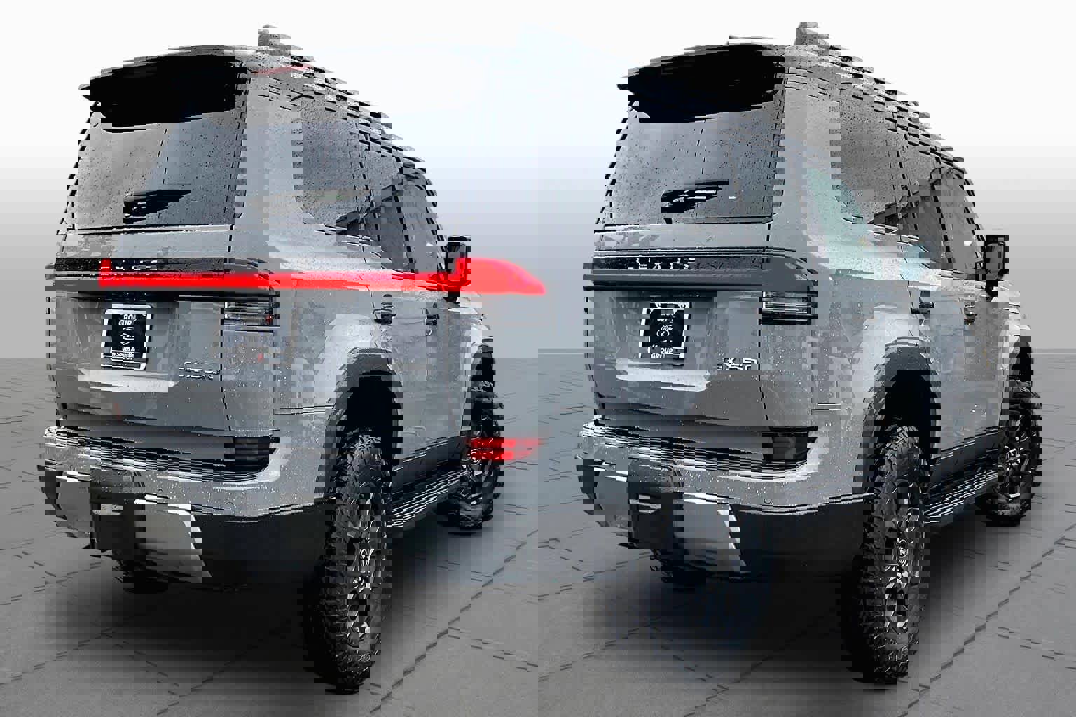 Used 2024 Lexus GX 550 AWD/4WD image 13