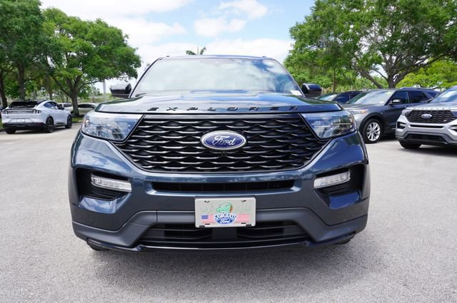 Certified 2023 Ford Explorer ST-Line w/ Class IV Trailer Tow Package RWD image 6