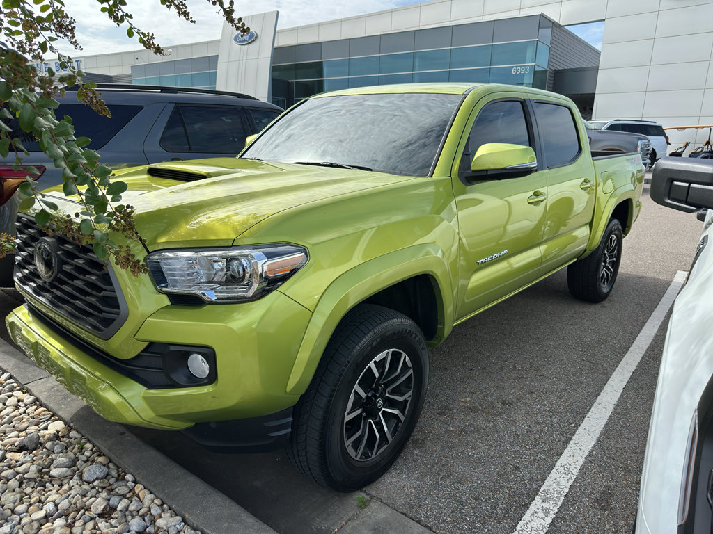 Used 2023 Toyota Tacoma TRD Sport w/ Advanced Technology Package AWD/4WD image 1