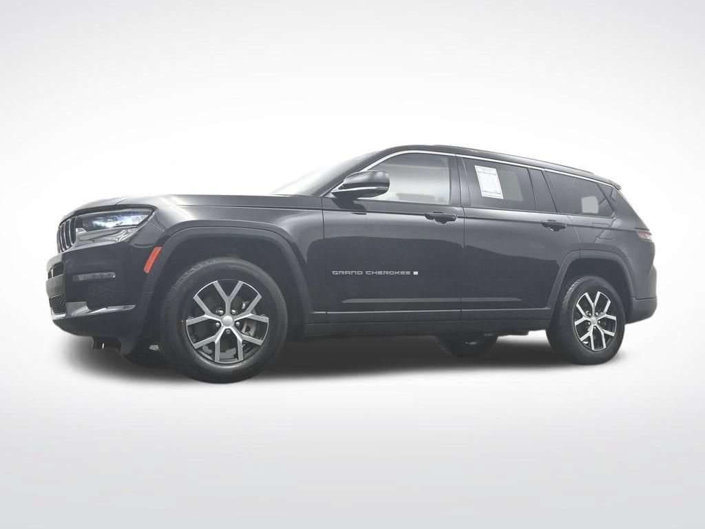 Used 2023 Jeep Grand Cherokee L Limited AWD/4WD image 38