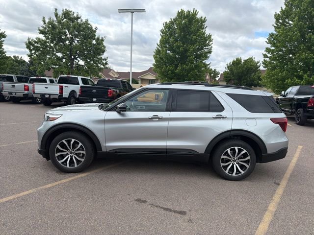 Certified 2020 Ford Explorer ST AWD/4WD image 2