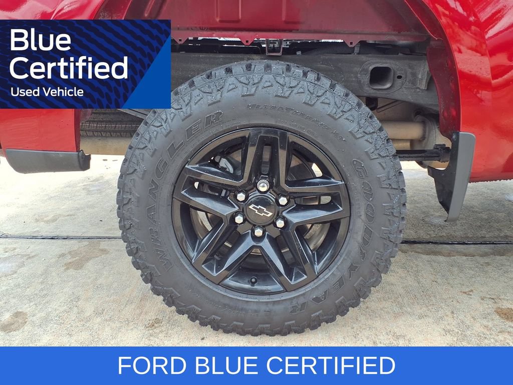 Used 2021 Chevrolet Silverado 1500 LT Trail Boss w/ Convenience Package II AWD/4WD image 10