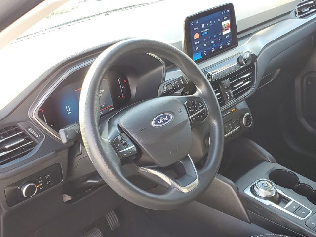 Certified 2025 Ford Escape Active FWD image 10