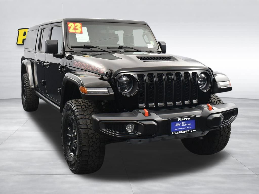 Used 2023 Jeep Gladiator Mojave w/ LED Lighting Group AWD/4WD image 6