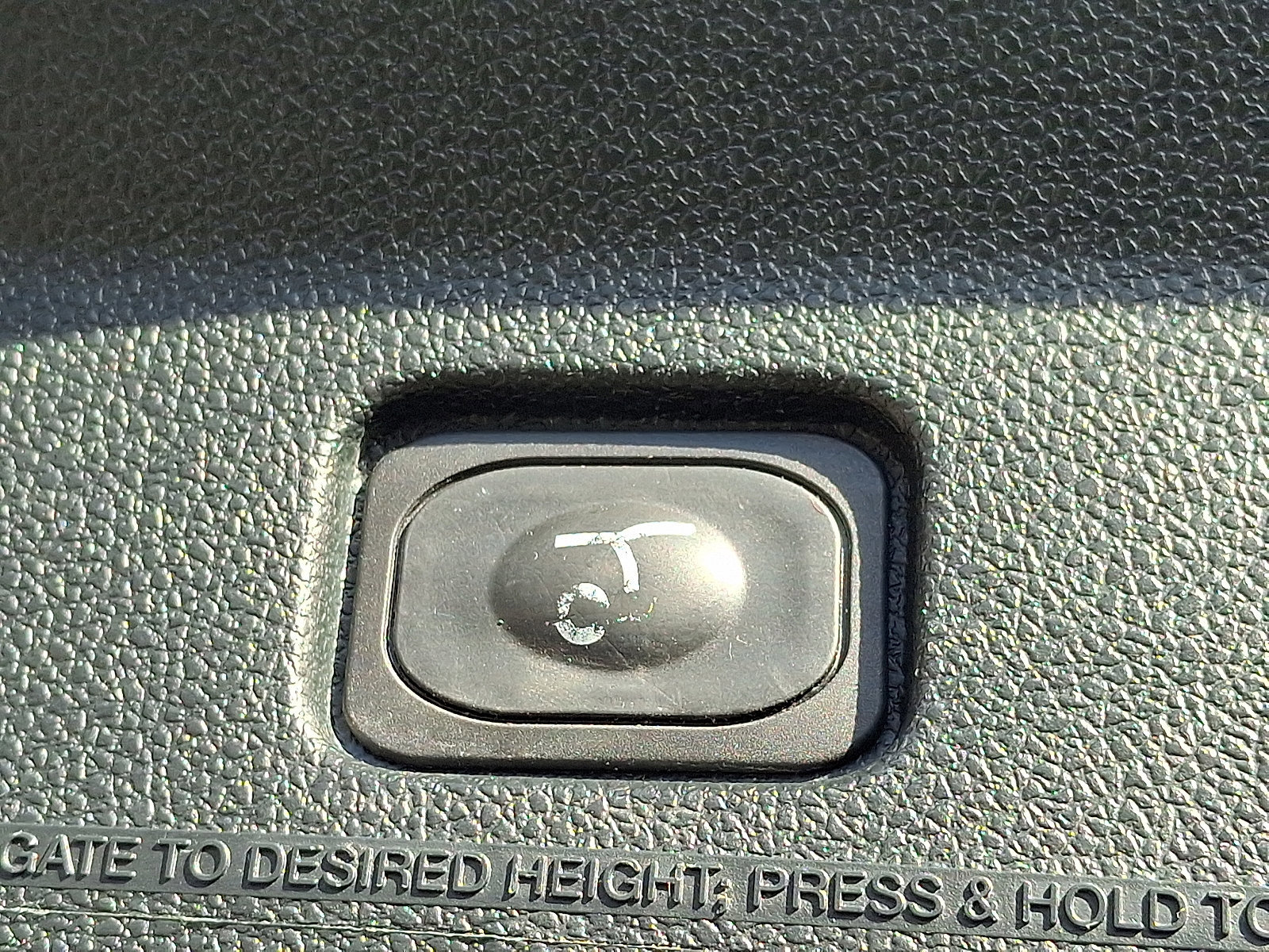 Certified 2018 Ford Explorer Sport image 29