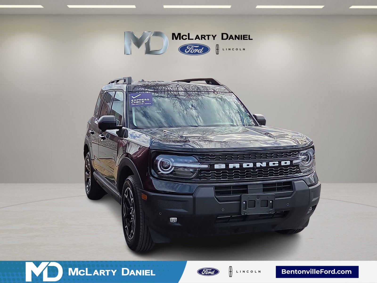 Certified 2025 Ford Bronco Sport Outer Banks w/ Outer Banks Tech Package+ image 1