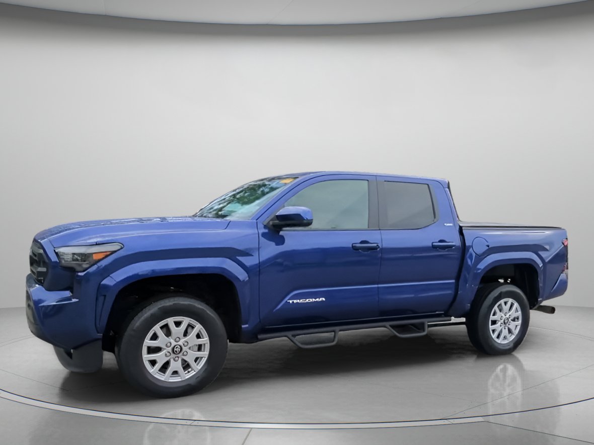 Used 2025 Toyota Tacoma SR5 RWD image 11