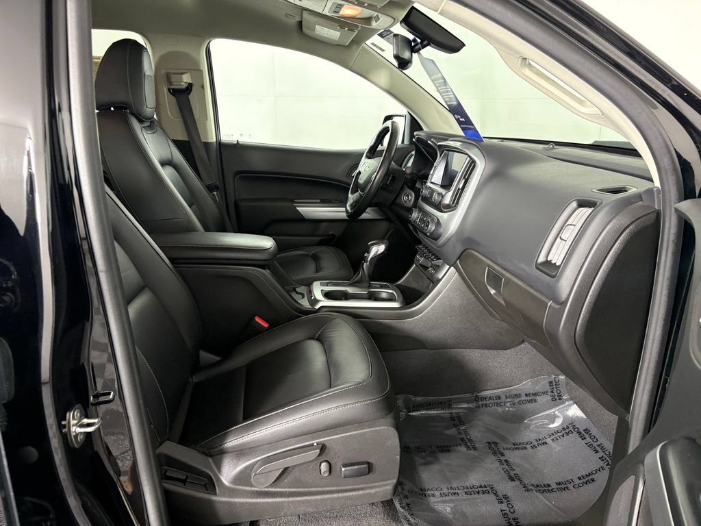 Used 2022 Chevrolet Colorado ZR2 w/ ZR2 Midnight Special Edition AWD/4WD image 34