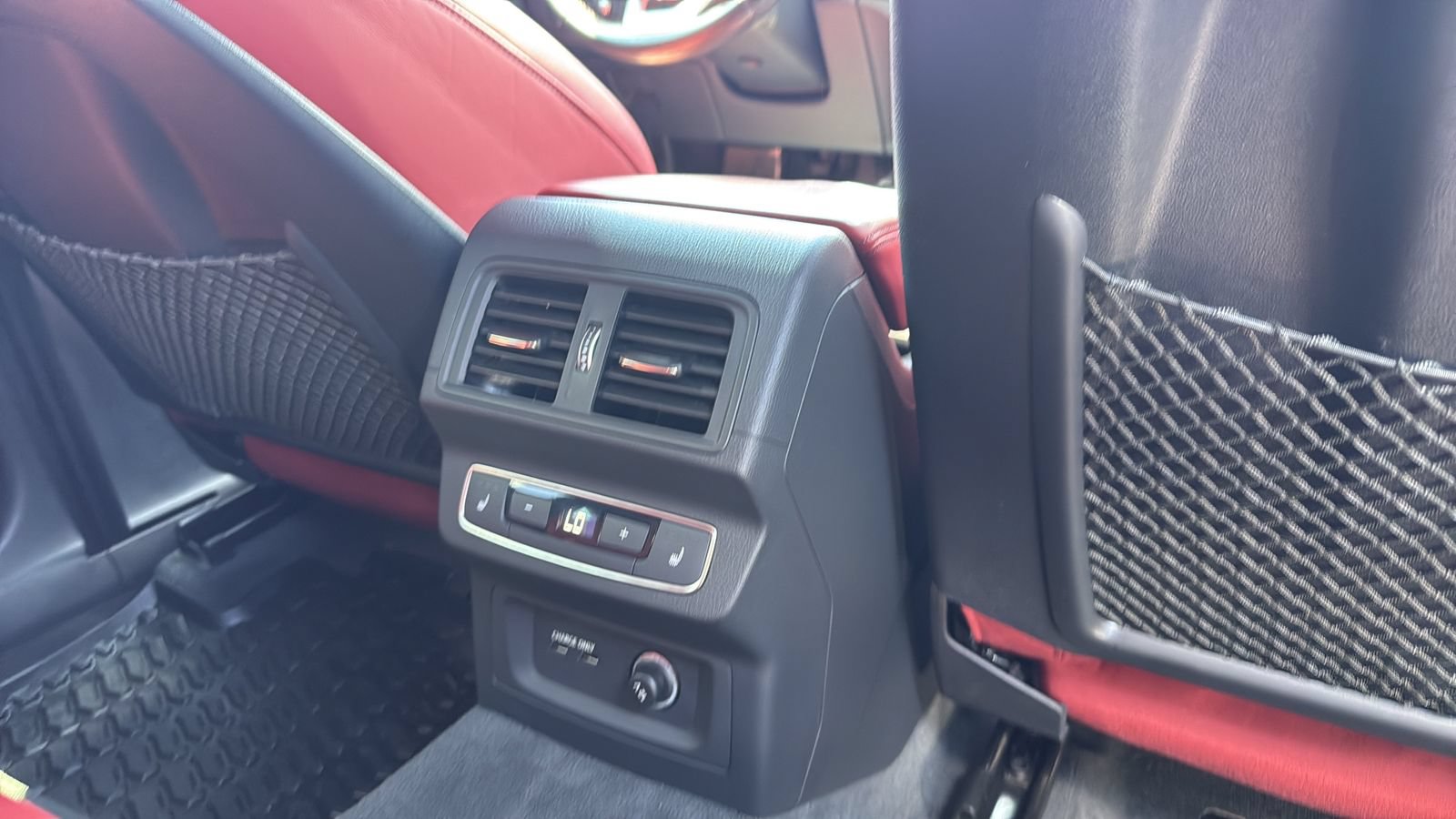 Used 2023 Audi SQ5 Prestige w/ Prestige Package AWD/4WD image 27