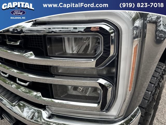 Certified 2023 Ford F250 Lariat w/ Lariat Ultimate Package AWD/4WD image 11
