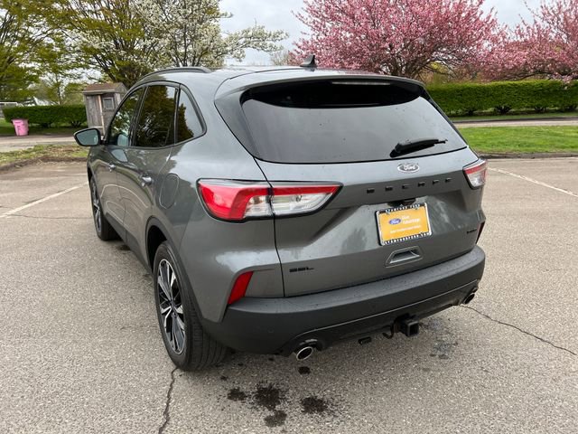 Certified 2022 Ford Escape SEL w/ SEL Stealth AWD Package image 8