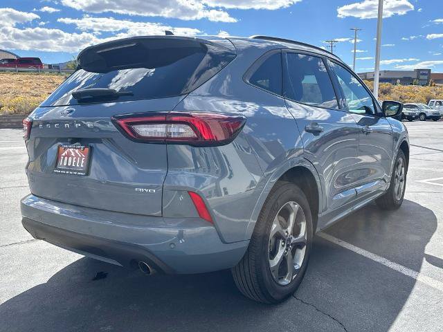 Certified 2023 Ford Escape ST-Line w/ Tech Pack #1 AWD/4WD image 11