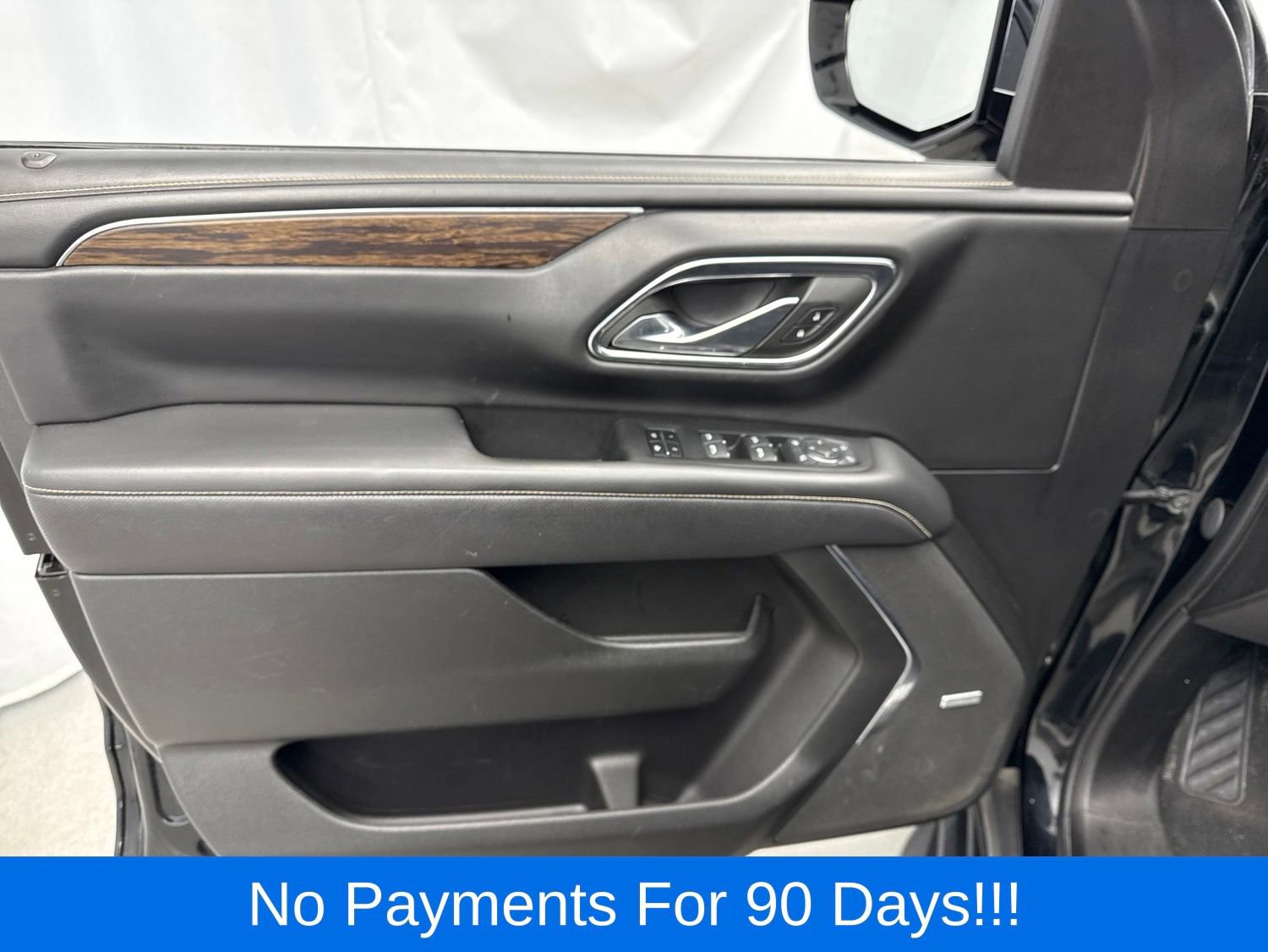Used 2023 Chevrolet Tahoe Premier AWD/4WD image 15
